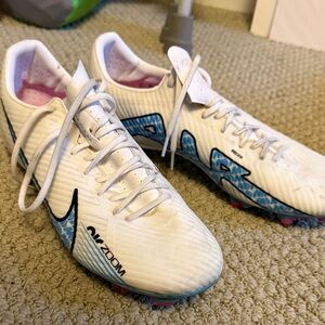 Nike White and Blue Zoom soccer Cleats